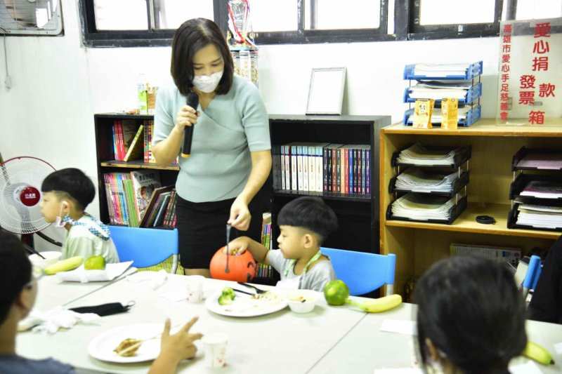 20211023社會關懷小松鼠的家..