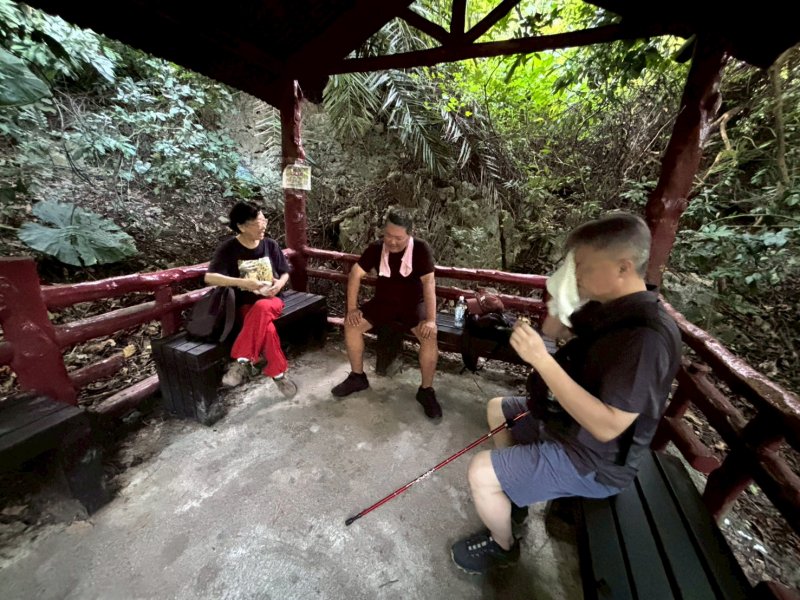 53401215-3A16-4A24-B348-F0..