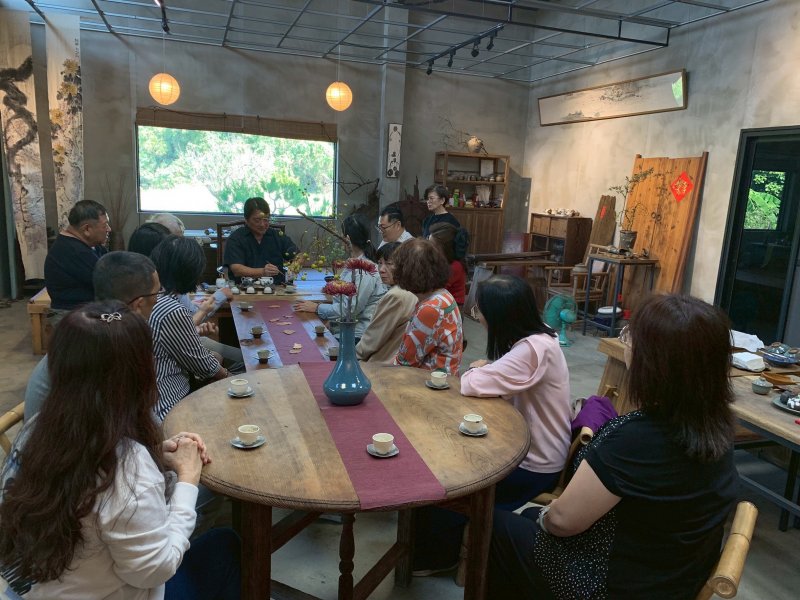 LINE_ALBUM_20251213讀書會..