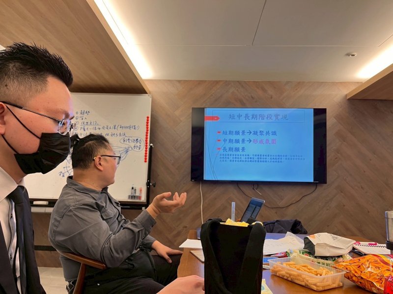 LINE_ALBUM_2026113讀書會_2..