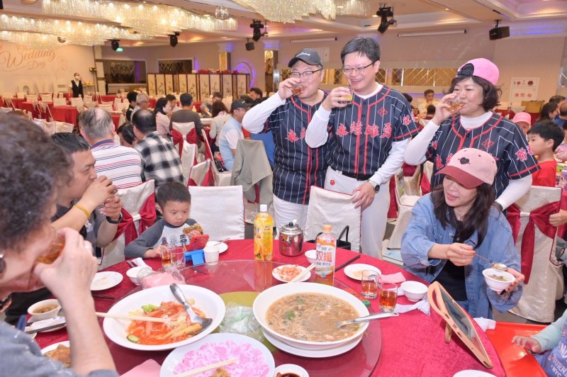 LINE_ALBUM_2026222新春聯誼..