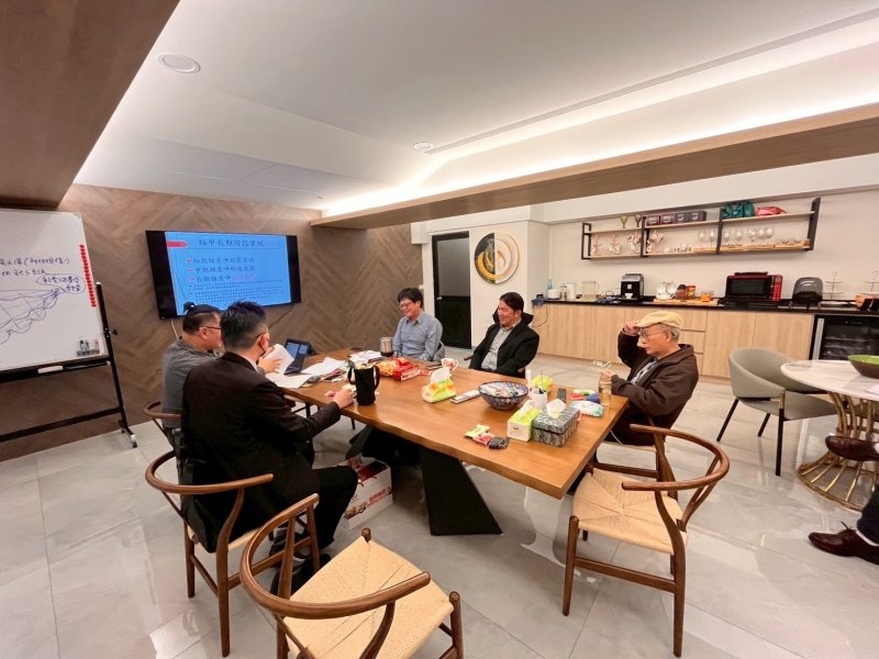 LINE_ALBUM_2026113讀書會_2..